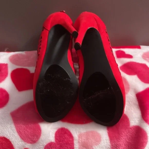 Heart Booties - Picture 5 of 5